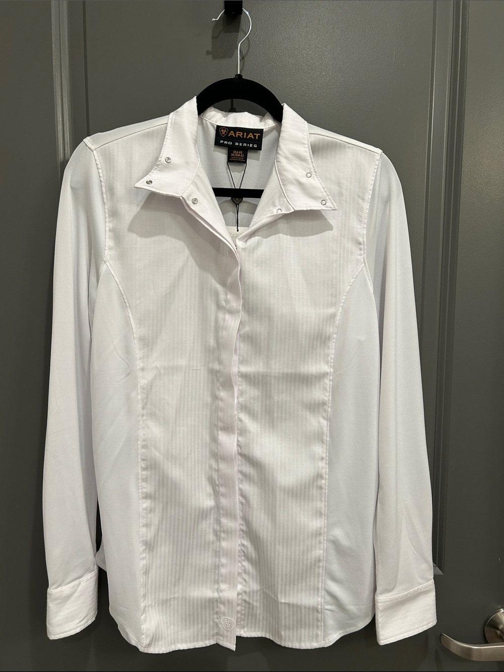 Ariat White Long-Sleeve Show Shirt with Pinstripe Front NWT